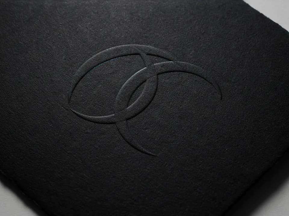 Logo design: a scene from the service